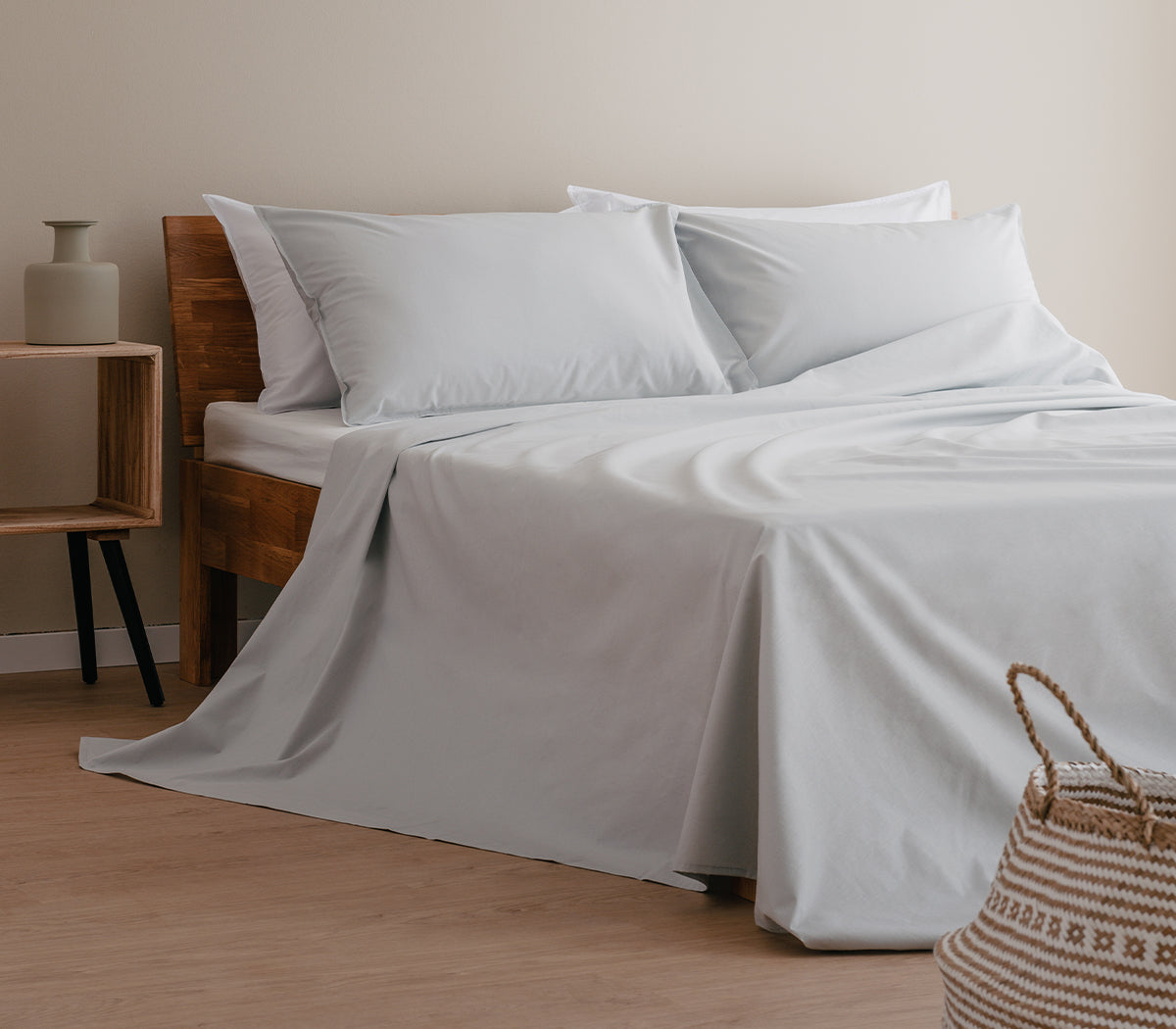 #colore_grigio perla